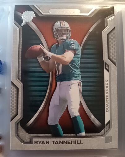 2012 Topps Strata #6 Ryan Tannehill — front
