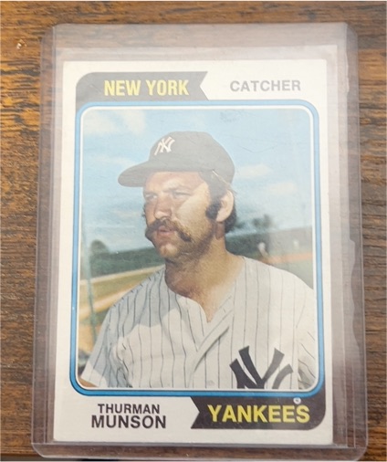 1974 Topps #340 Thurman Munson — front