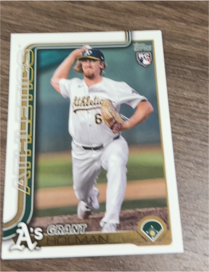 2025 Topps Series 2 #634 Grant Holman — front