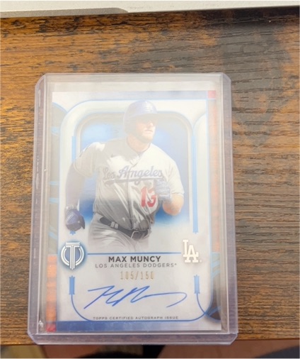 2022 Topps Tribute #TA-MM Max Muncy — front