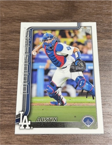 2025 Topps Series 2 #353 Austin Barnes — front