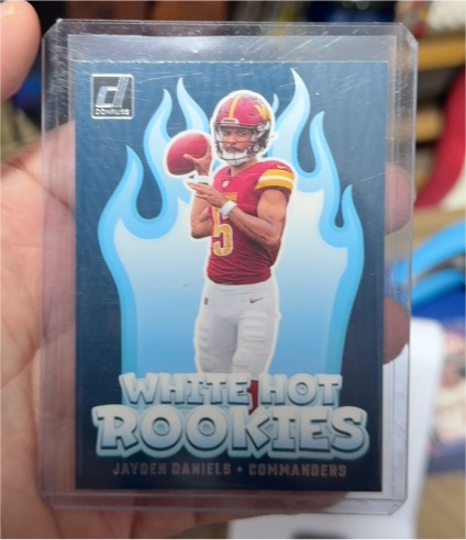 2024 Donruss White Hot Rookies #WH8 Jayden Daniels — front