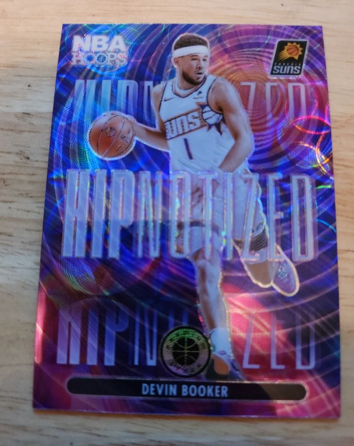 2023-24 NBA Hoops Premium Stock #5 Devin Booker Hipnotized — front
