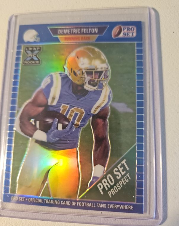 2021 Leaf Pro Set Metal Demetric Felton Pink Rookie Prospect RC DC1 — front