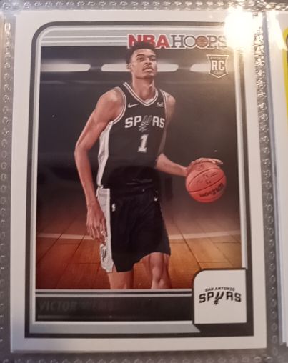 2023-24 Panini NBA Hoops #277 Victor Wembanyama — front