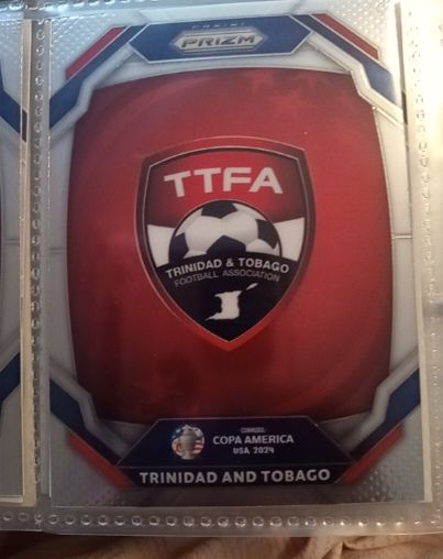 2024 Panini Prizm Copa America #18 Trinidad and Tobago Team Badge — front