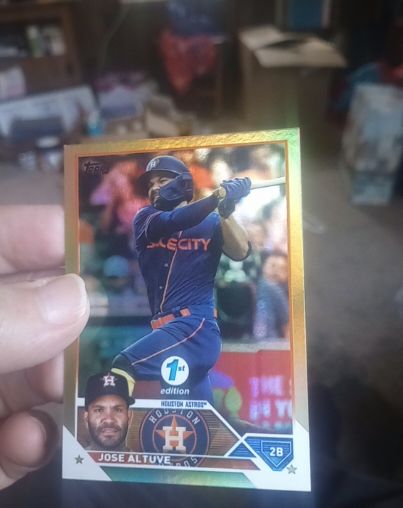 2023 Topps Chrome #112 Jose Altuve — front