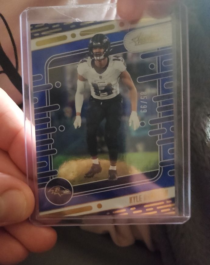 2024 Panini Absolute #10 Kyle Hamilton — front