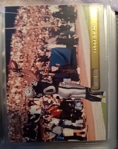 2001 Stadium Club #98 Tim Brown — front