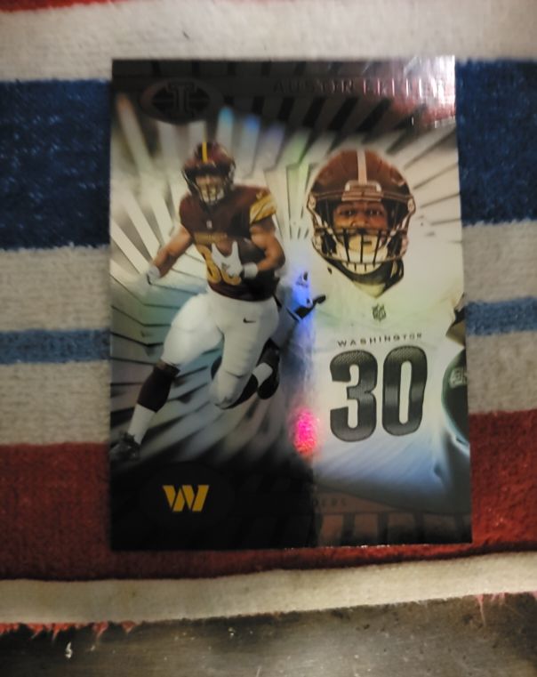 2024 Panini Illusions #30 Antonio Gibson — front