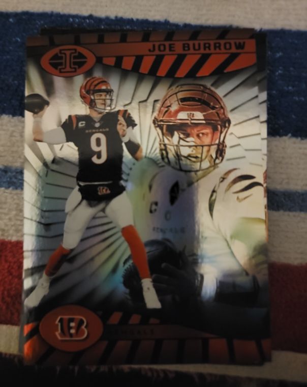 2024 Panini Illusions #16 Joe Burrow — front