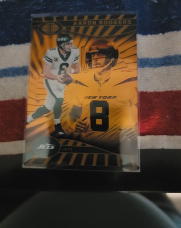 2024 Panini Illusions #68 Aaron Rodgers — front