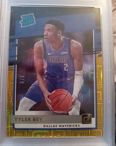 2020-21 Panini Donruss #243 Tyler Bey — front