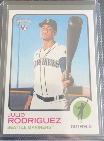 2022 Topps Heritage High Number #700 Julio Rodriguez — front