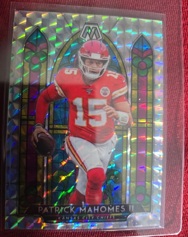 2020 Panini Mosaic Stained Glass #Patrick Mahomes II — front