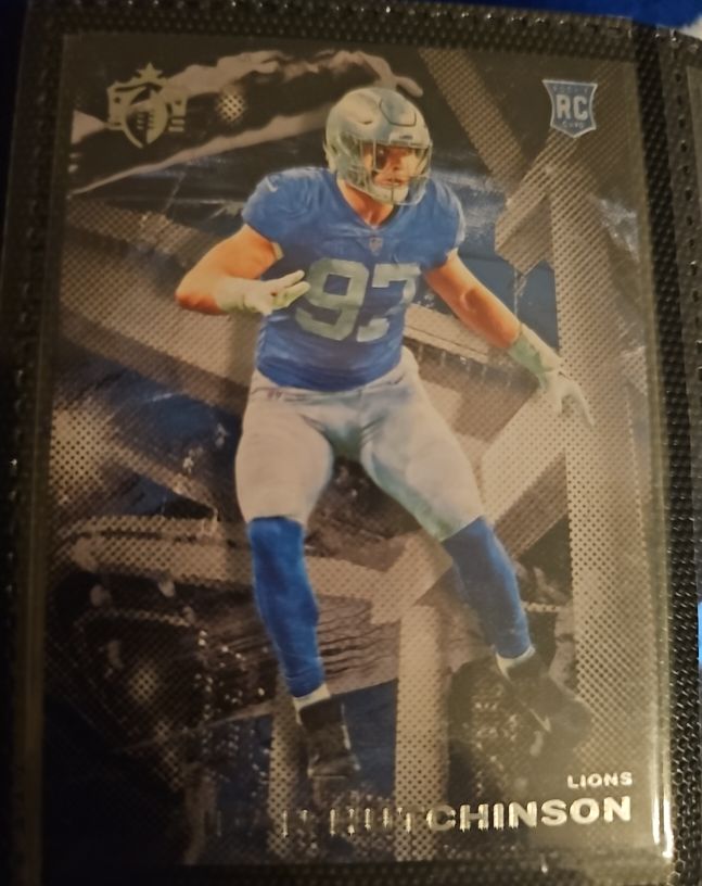 2022 Panini Chronicles Gridiron Kings #GK-10 Aidan Hutchinson — front