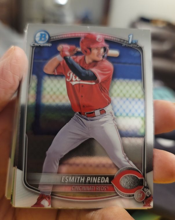 2025 Bowman Chrome Prospects #BCP-37 Esmith Pineda — front