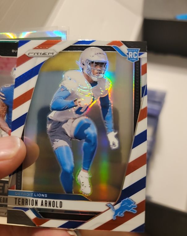 2024 Panini Prizm #389 Terrion Arnold — front