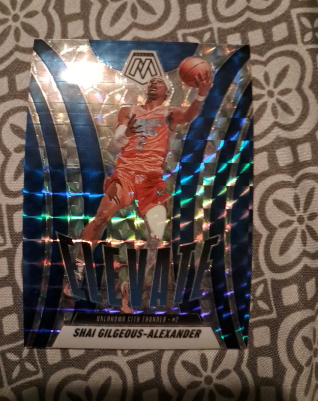2024-25 Panini Mosaic #25 Shai Gilgeous-Alexander Elevate Insert — front