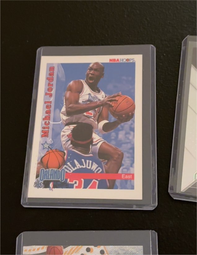 1992-93 Hoops #298 Michael Jordan — front