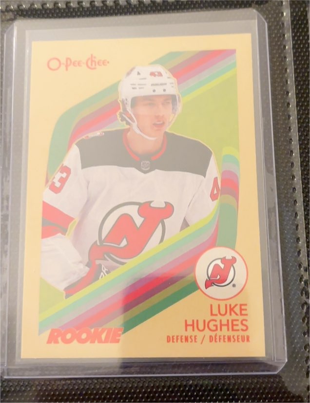 2023-24 O-Pee-Chee Retro #38 Luke Hughes — front