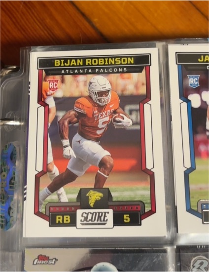 2023 Panini Score #315 Bijan Robinson — front