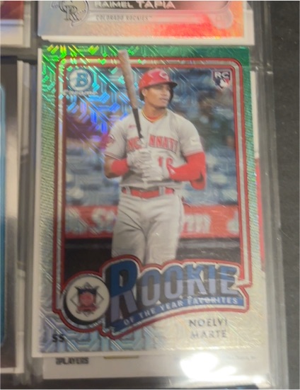 2024 Bowman Chrome #ROY-4 Noelvi Marte Rookie of the Year Favorites Mojo Refractor — front