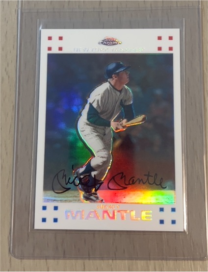 2007 Topps Chrome #4 Mickey Mantle — front