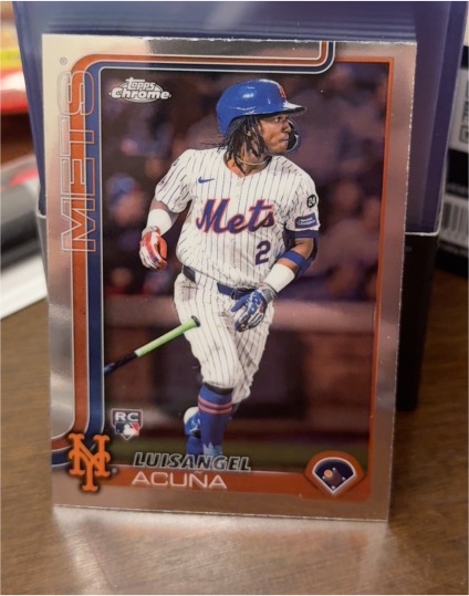 2025 Topps Chrome #56 Luisangel Acuna RC Rookie — front
