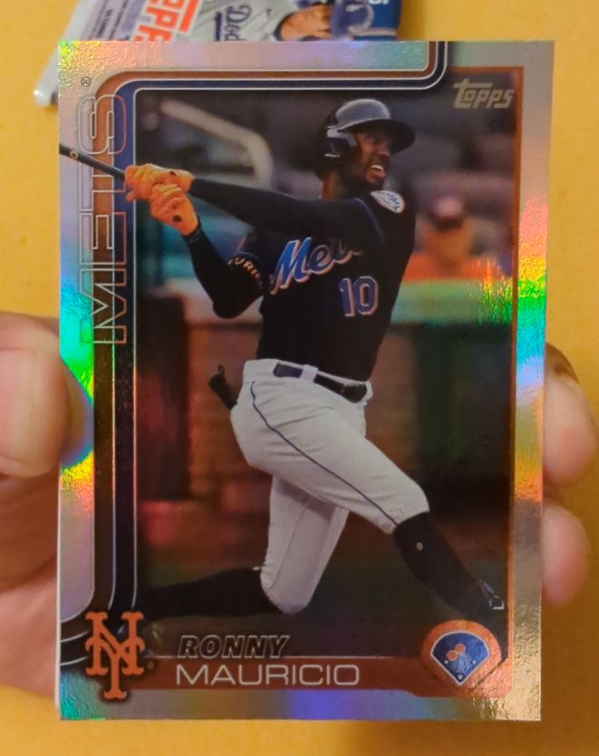 2025 Topps Series 2 #518 Ronny Mauricio — front