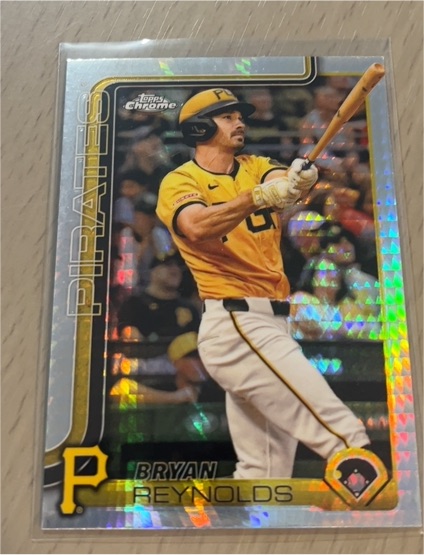 2025 Topps Chrome #9 Bryan Reynolds — front