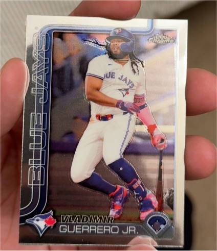 2025 Topps Chrome #259 Vladimir Guerrero Jr. — front