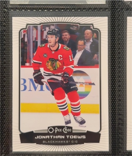 2022-23 O-Pee-Chee #155 Jonathan Toews — front