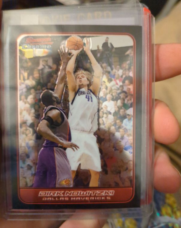 2006-07 Bowman Chrome #87 Dirk Nowitzki — front