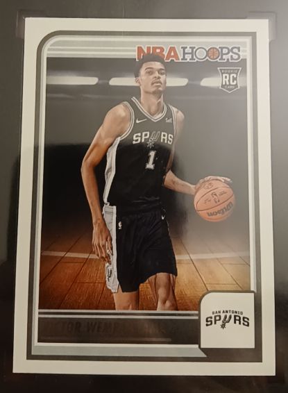 2023-24 Panini NBA Hoops #277 Victor Wembanyama — front