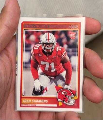 2025 Panini Score #32 Josh Simmons — front