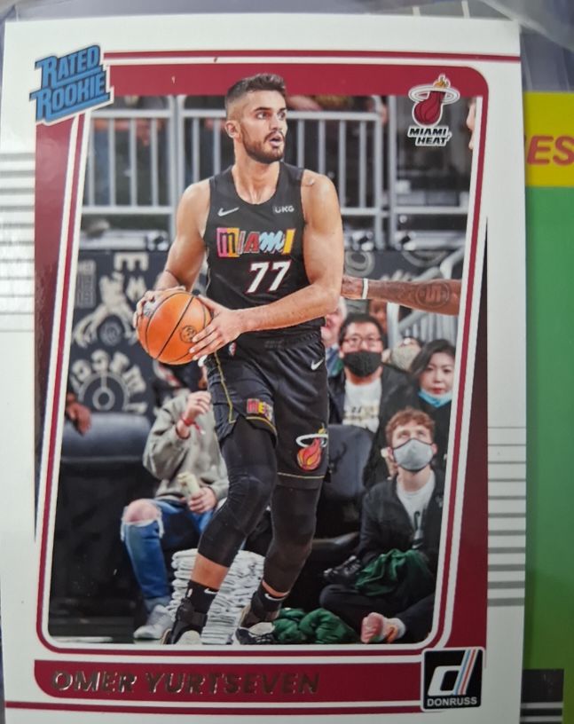 2021-22 Panini Chronicles Donruss #299 Omer Yurtseven — front