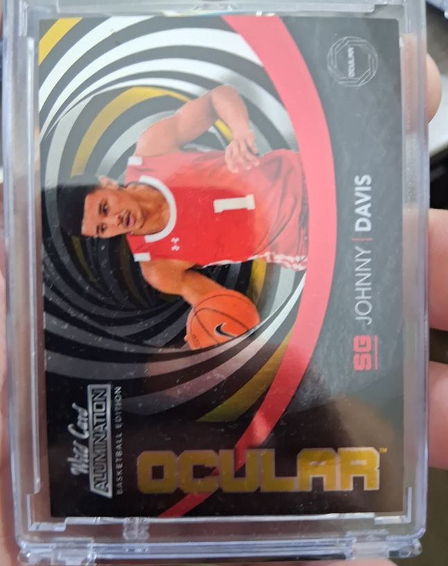 2021-22 Wild Card Alumination Ocular #AOC-13 Johnny Davis — front