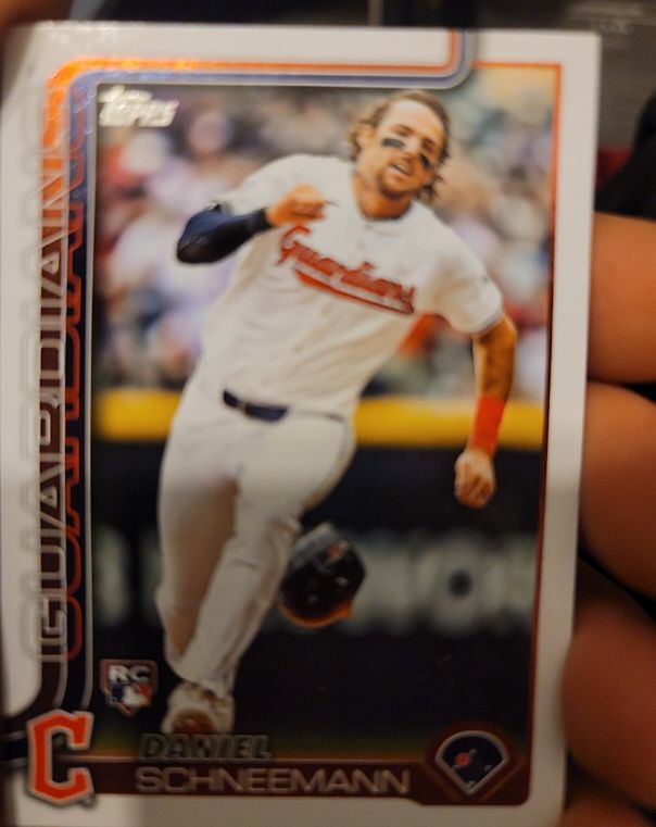 2025 Topps Daniel Schneemann RC — front