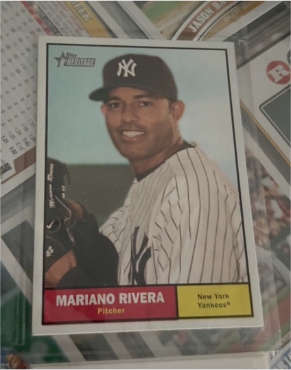 2010 Topps Heritage #142 Mariano Rivera — front