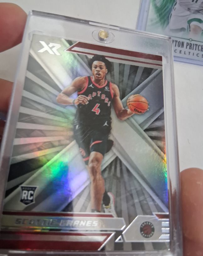 2021-22 Panini Chronicles XR #379 Scottie Barnes — front