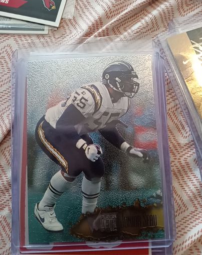 1996 Fleer Metal #106 Junior Seau — front