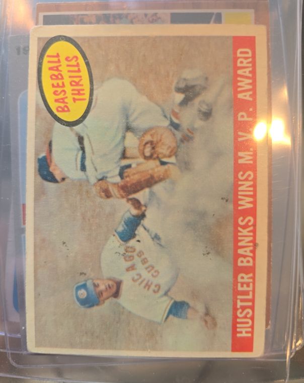 1959 Topps #469 Ernie Banks Hustler Banks Wins MVP Award — front