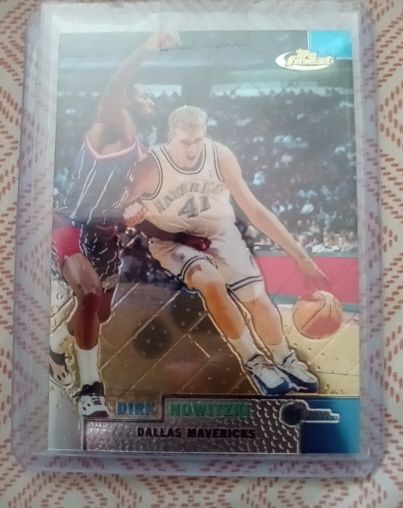 1999-00 Topps Finest #60 Dirk Nowitzki — front