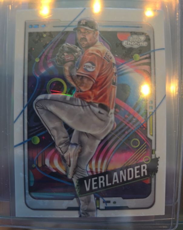 2024 Topps Chrome Cosmic #113 Justin Verlander — front