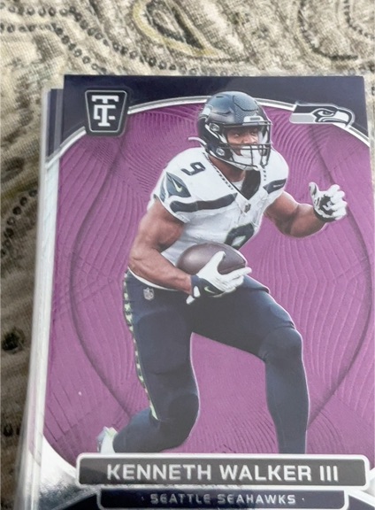 2024 Panini Totally Certified Kenneth Walker III — front
