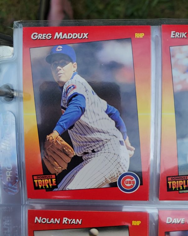 1992 Donruss Triple Play #19 Greg Maddux — front