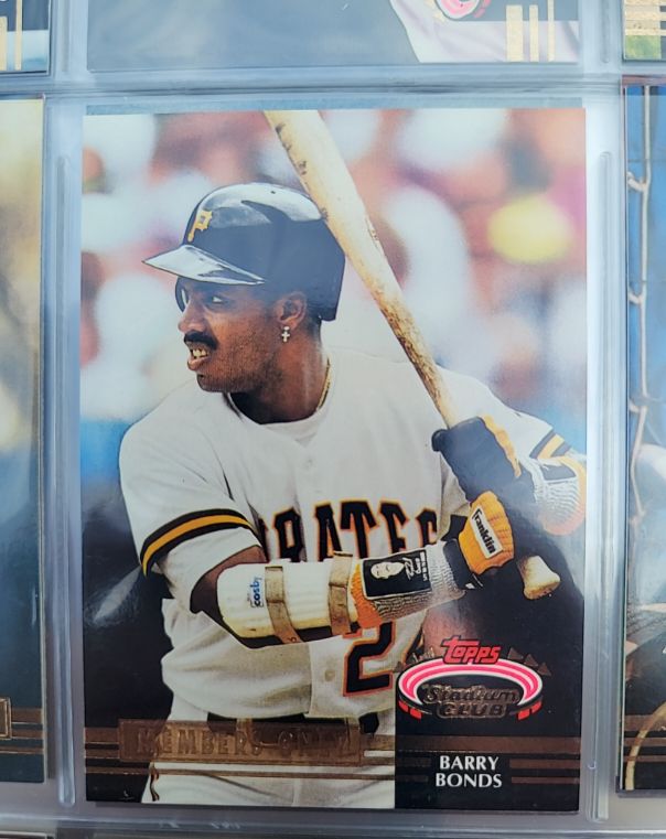 1992 Topps Stadium Club #620 Barry Bonds — front
