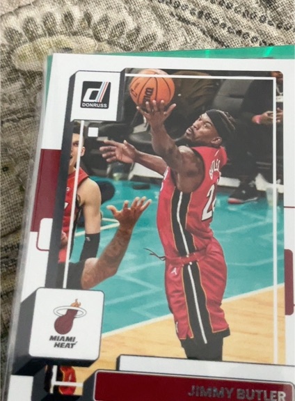 2022-23 Donruss #71 Jimmy Butler — front