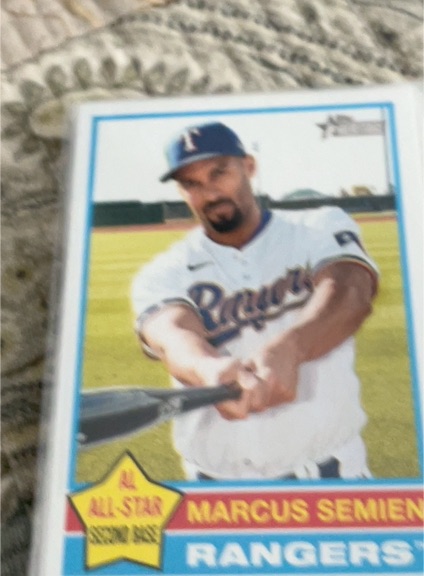 2025 Topps Heritage #400 Marcus Semien — front